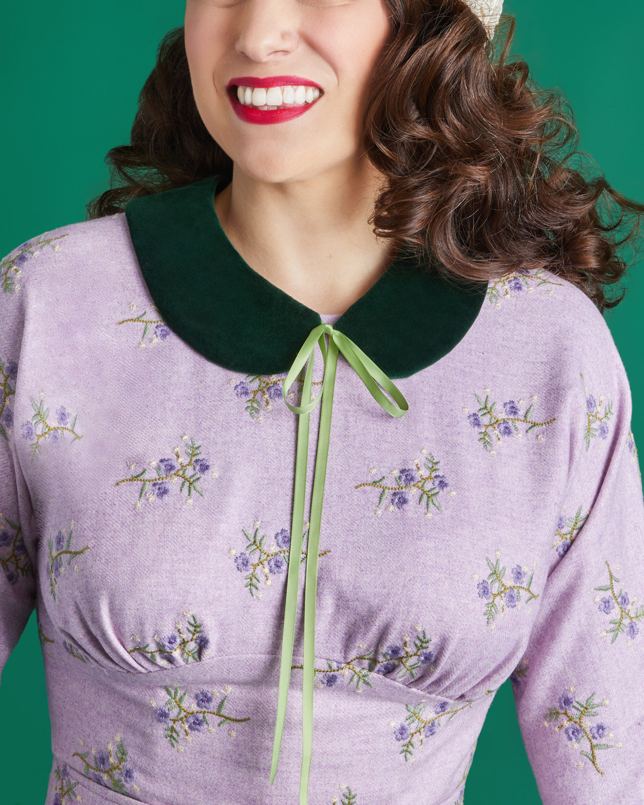 Removable Peggy Collar sewing pattern from Charm Patterns
