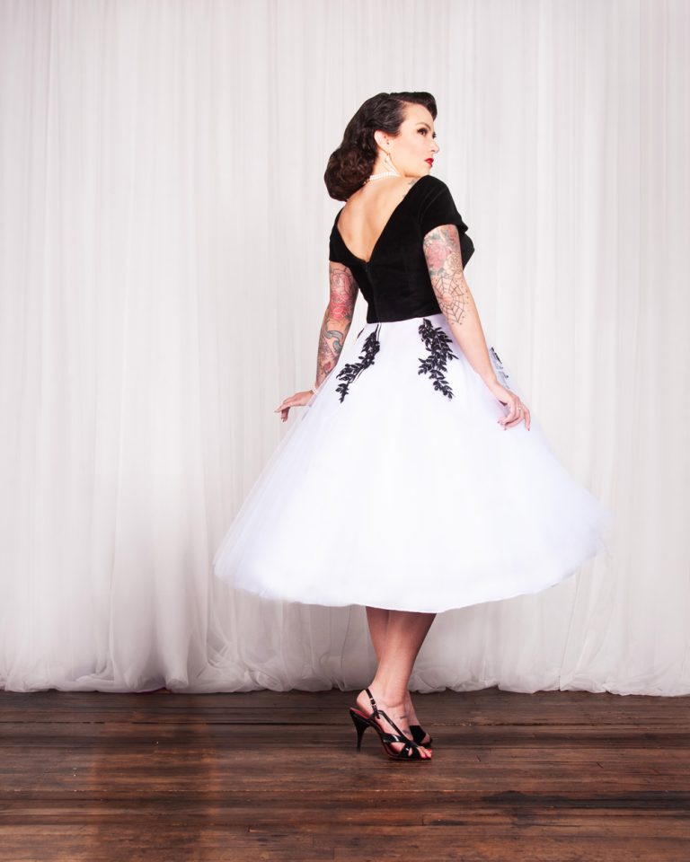 Lisa Bodice – Charm Patterns