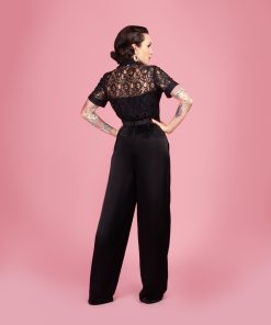 Gertie wearing the Yves Trousers sewing pattern from Charm Patterns.