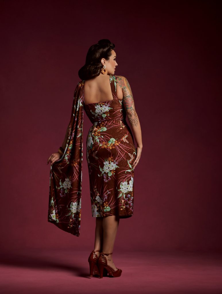 Gertie wearing the Knit Tropical Dress in brown floral jersey.