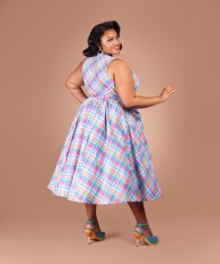 Susie wearing the Claire Dress Sleeveless Bodice expansion pattern.