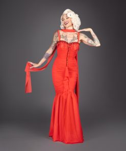 Gertie cosplaying as Marilyn Monroe in Gentlemen Prefer Blondes, wearing the Zelda Overlay.